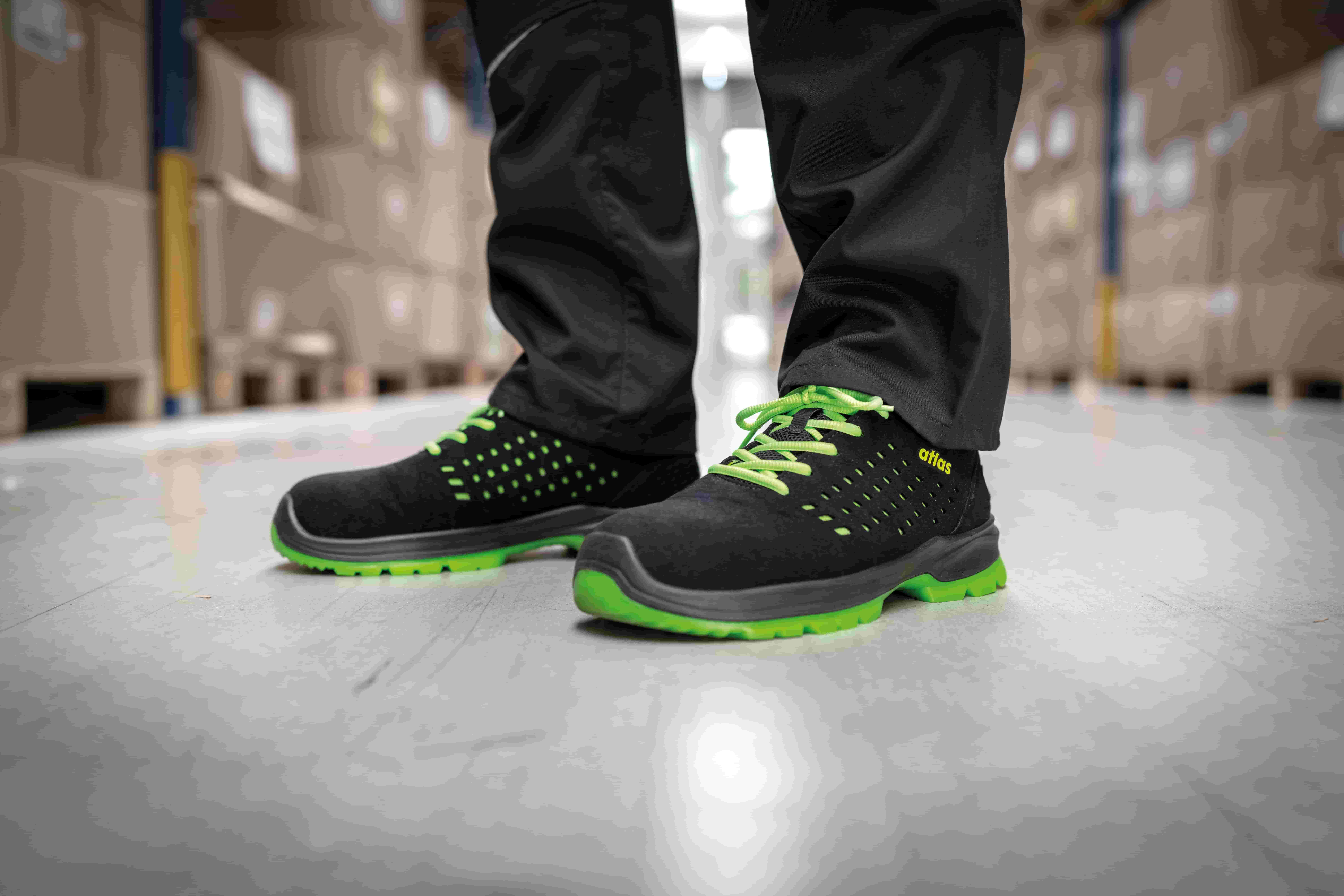 SL 205 XP ESD S1P Sicherheitsschuh